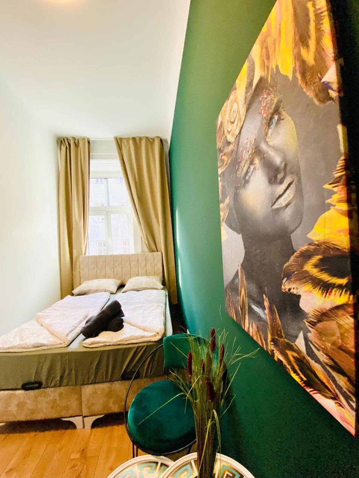 8 Fully Equipped Studio Shared Apt W Terrace Margareten Viena Exterior foto